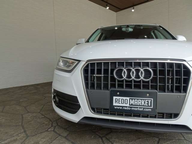 Audi Q3 8