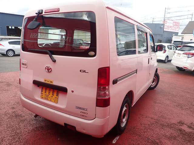 Toyota Town Ace Van 5
