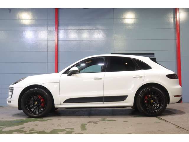 Porsche Macan 6