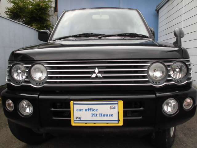 Mitsubishi Pajero Mini 3