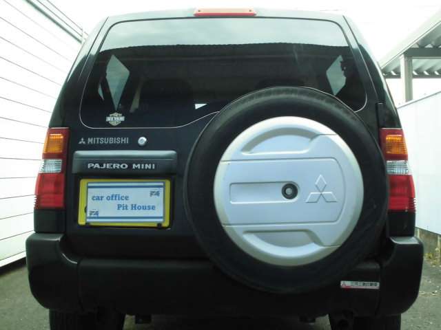 Mitsubishi Pajero Mini 7