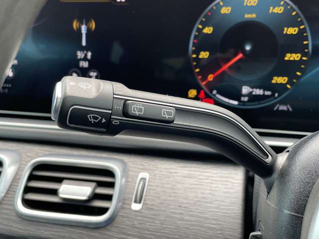 Mercedes-Benz GLS 11