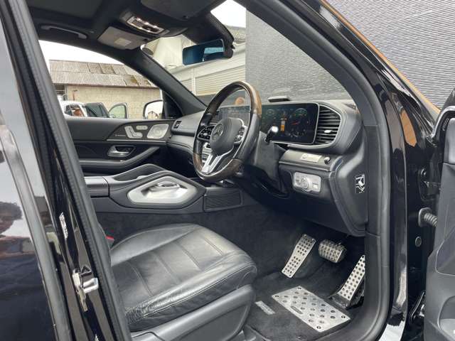 Mercedes-Benz GLS 7