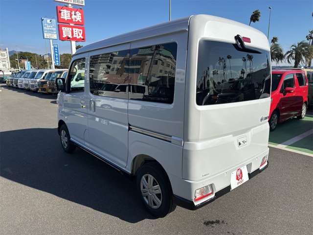 Daihatsu Atrai 8