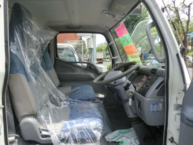 Mitsubishi Fuso Canter 12