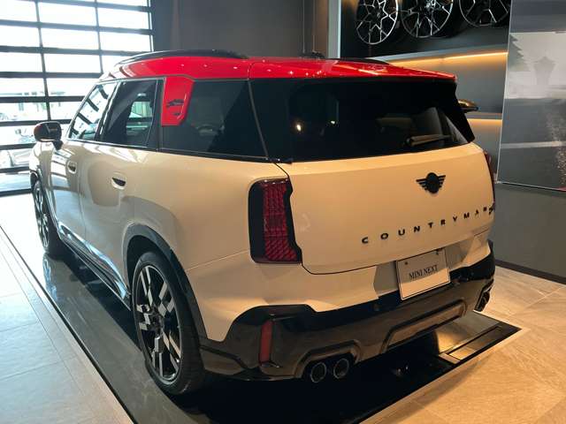 MINI Countryman 8