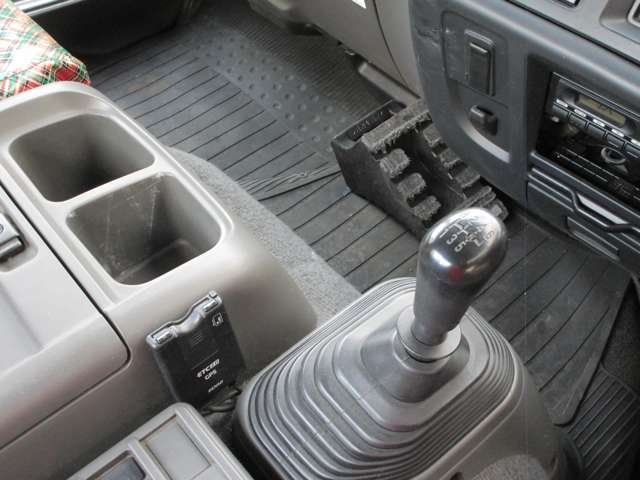 Isuzu Forward 8
