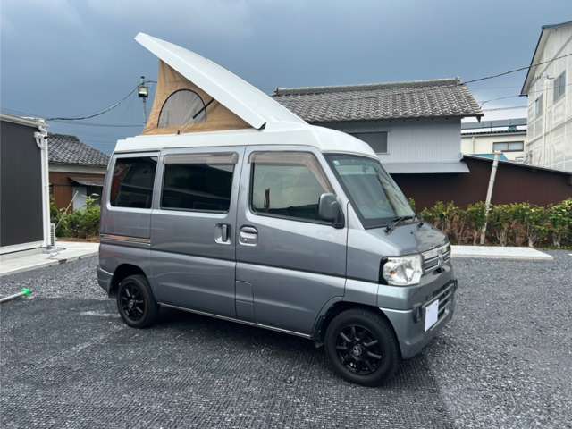 Mitsubishi Minicab Van 11