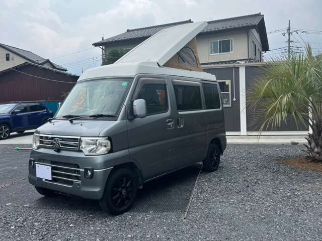 Mitsubishi Minicab Van 12