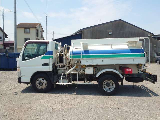 Mitsubishi Fuso Canter 12