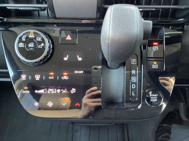 Mitsubishi Delica Mini 10
