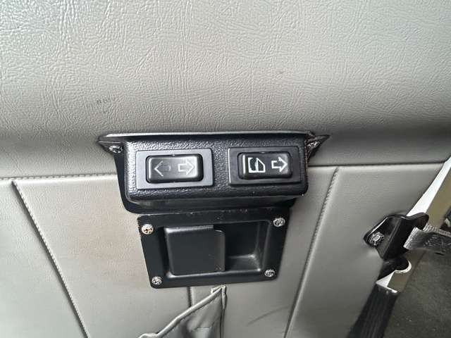 Hummer H1 12