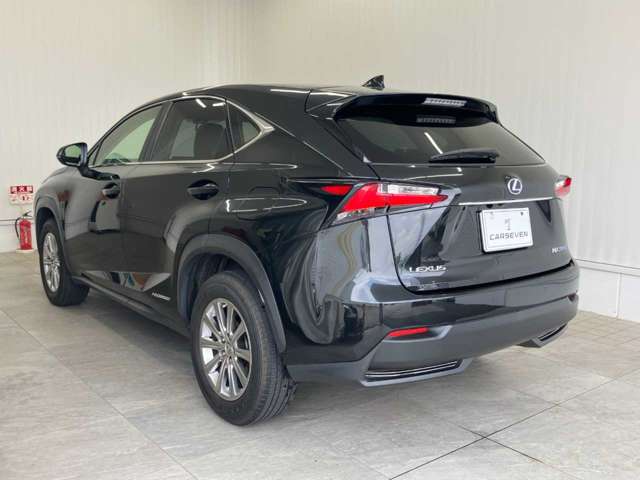 Lexus NX 3
