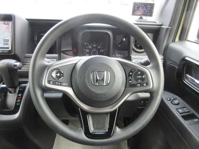 Honda N-VAN 10