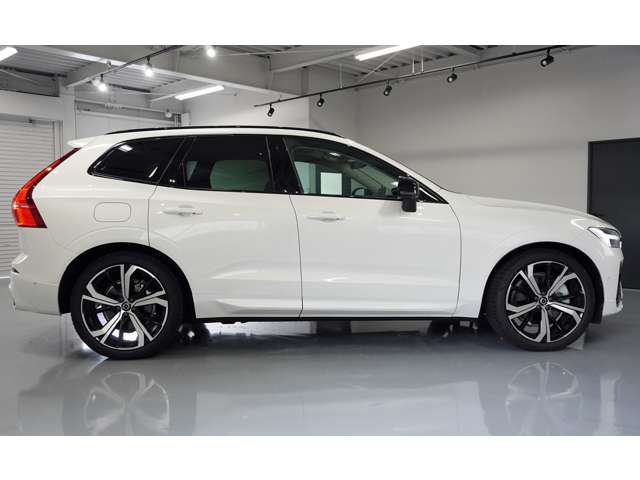 Volvo XC60 4