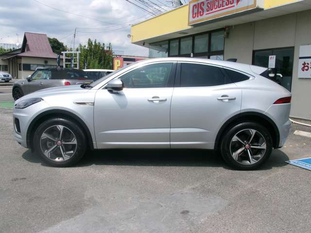 Jaguar E-Pace 7