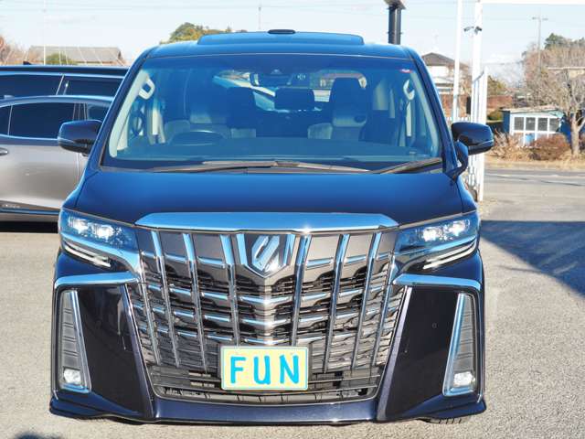 Toyota Alphard 2