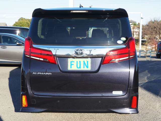 Toyota Alphard 7