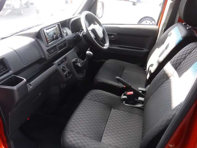 Toyota Pixis Van 12
