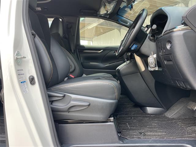 Toyota Alphard 13