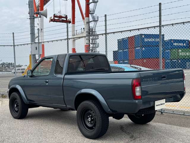 Nissan Datsun 5