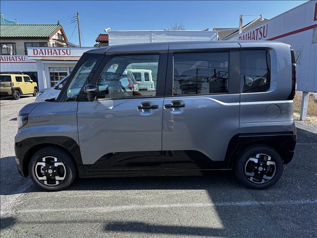 Mitsubishi Delica Mini 8