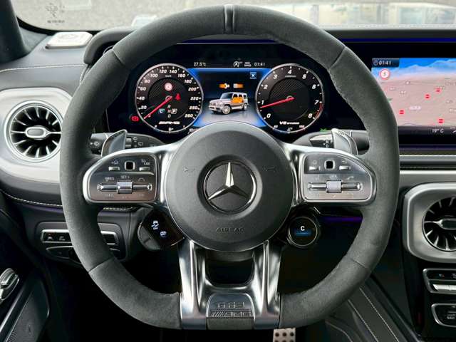 Mercedes-Benz G-Class 3