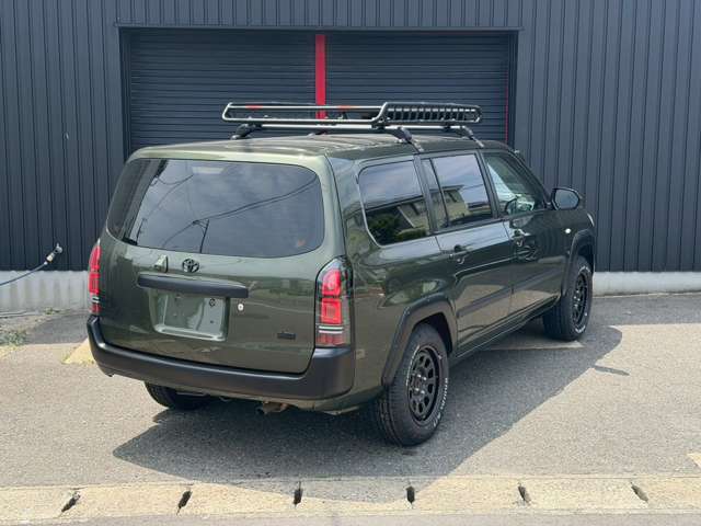 Toyota Probox Van 8