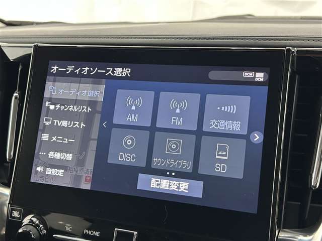 Toyota Vellfire 9