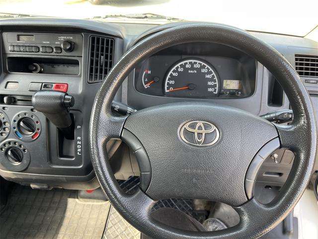 Toyota Light Ace Truck 12