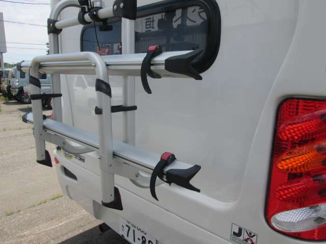 Mazda Bongo Truck 10