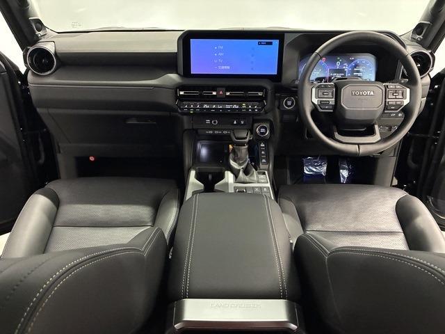 Toyota Land Cruiser 250 3