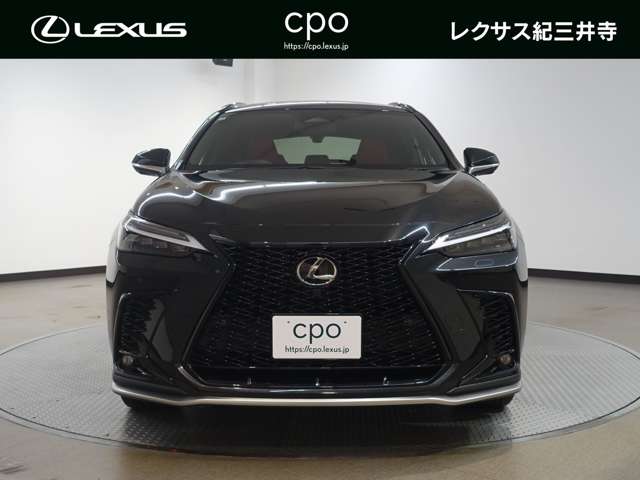 Lexus NX 2
