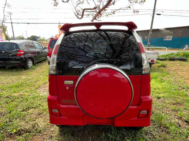 Daihatsu Terios Kid 9
