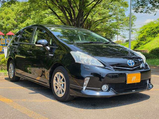 Toyota Prius α 2