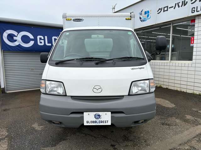 Mazda Bongo Truck 4