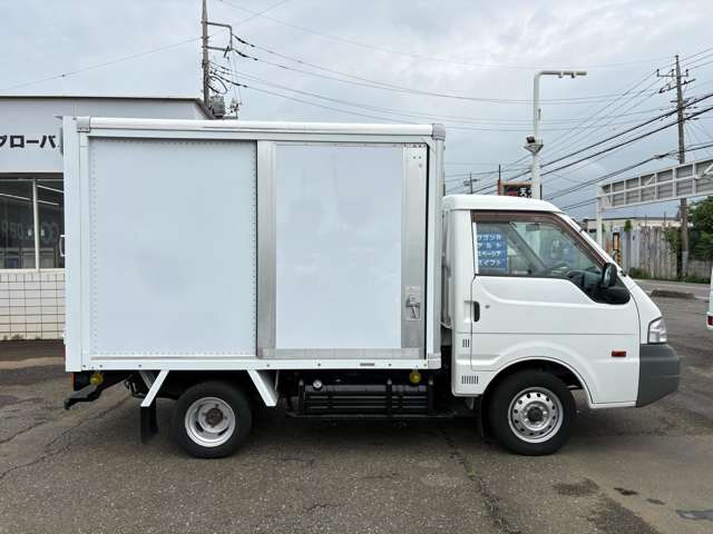 Mazda Bongo Truck 6