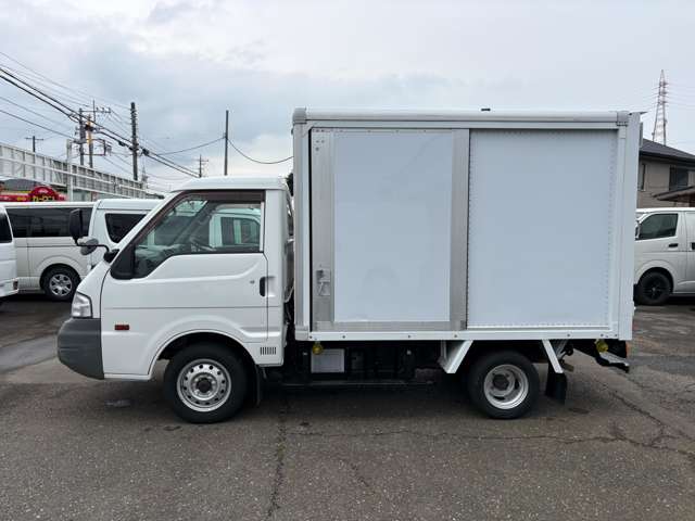 Mazda Bongo Truck 10