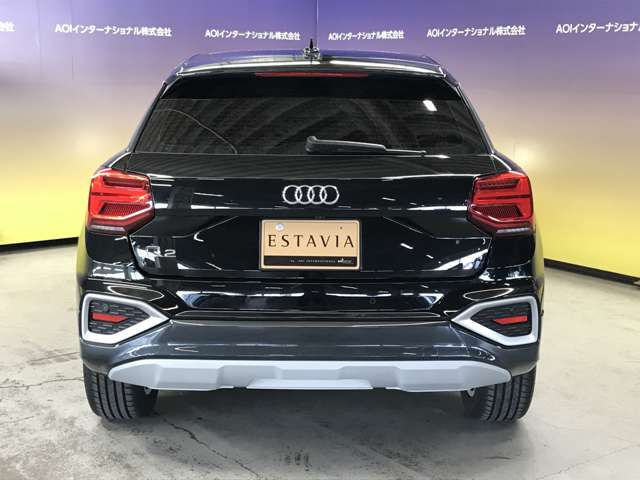 Audi Q2 12