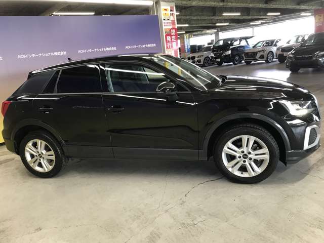 Audi Q2 10
