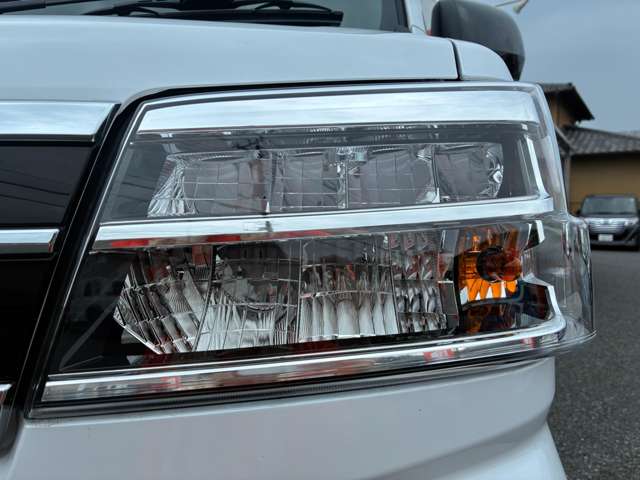 Daihatsu Atrai 9