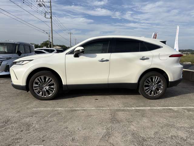 Toyota Harrier 6