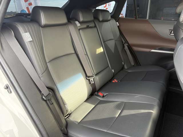 Toyota Harrier 9