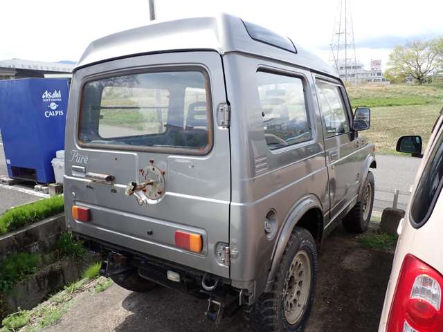 Suzuki Jimny 3