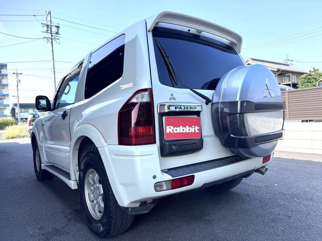 Mitsubishi Pajero 6