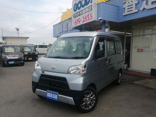 Daihatsu Hijet Cargo 3
