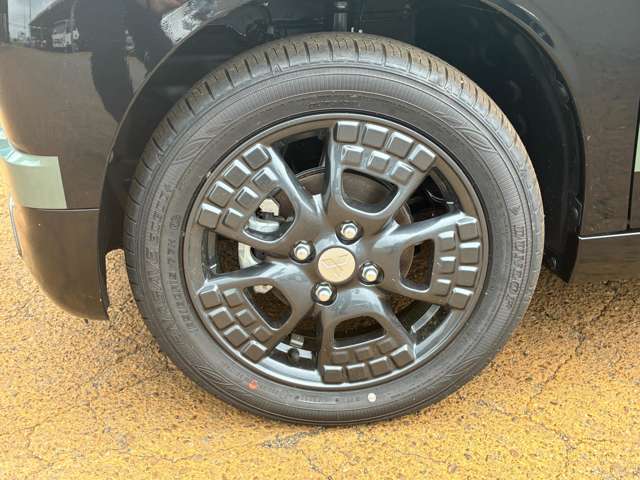 Mitsubishi Delica Mini 12