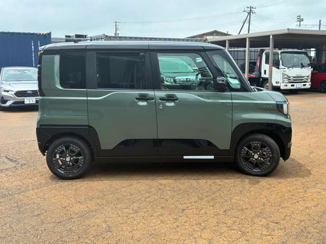 Mitsubishi Delica Mini 4