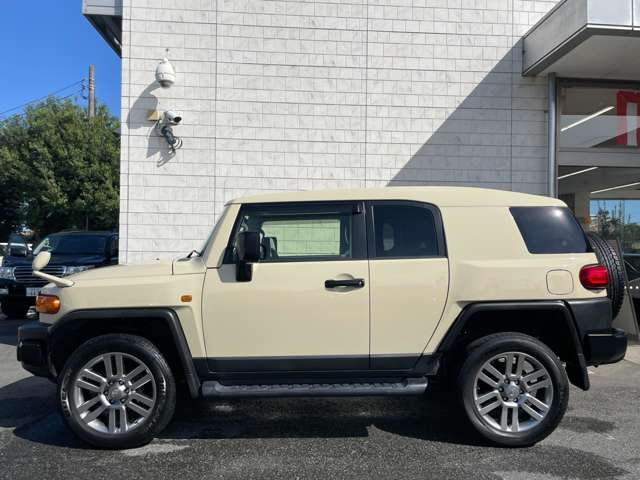 Toyota FJ Cruiser 11