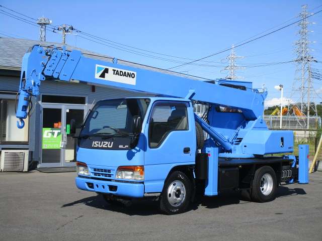 Isuzu Elf 2